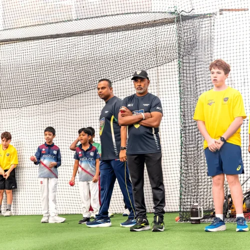 Visual summary of the exclusive fast bowling masterclass conducted by cricket legends Chaminda Vaas and Prabath Nissanka, hosted by Melbourne Cricket Coaching. The event featured two sold-out sessions for aspiring fast bowlers aged 12 and above.